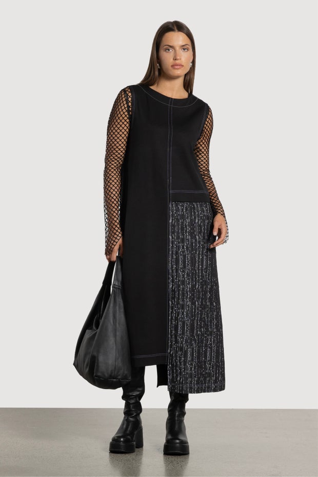 Zen Asymmetric Sleeveless Long Dress in Black