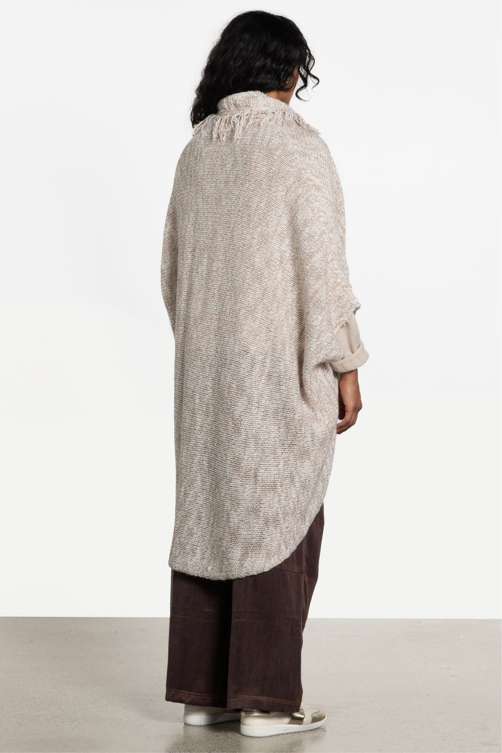 Zolie Chunky Knit Shrug in Brown